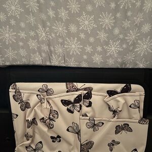 Thirty-One Butterfly Bliss Bedside Organizer